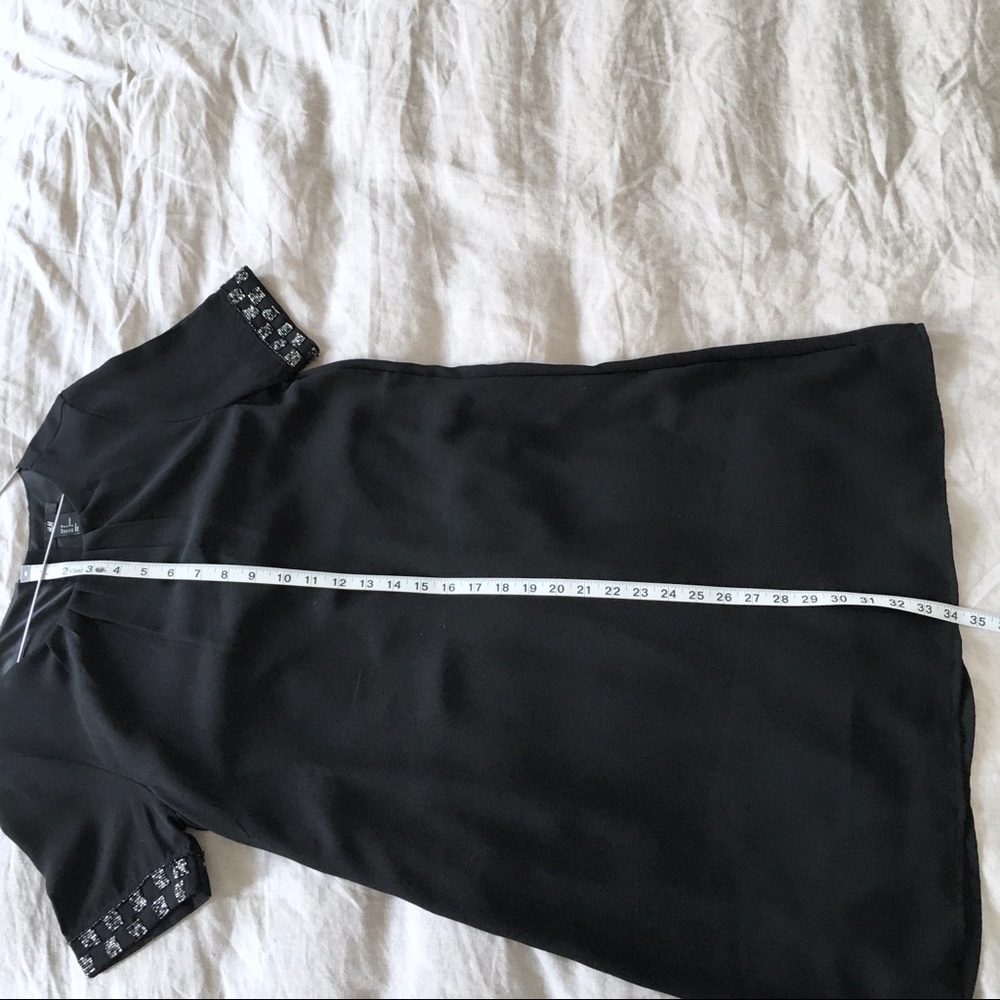Black Shortsleeve Dress - Picture 6 of 8